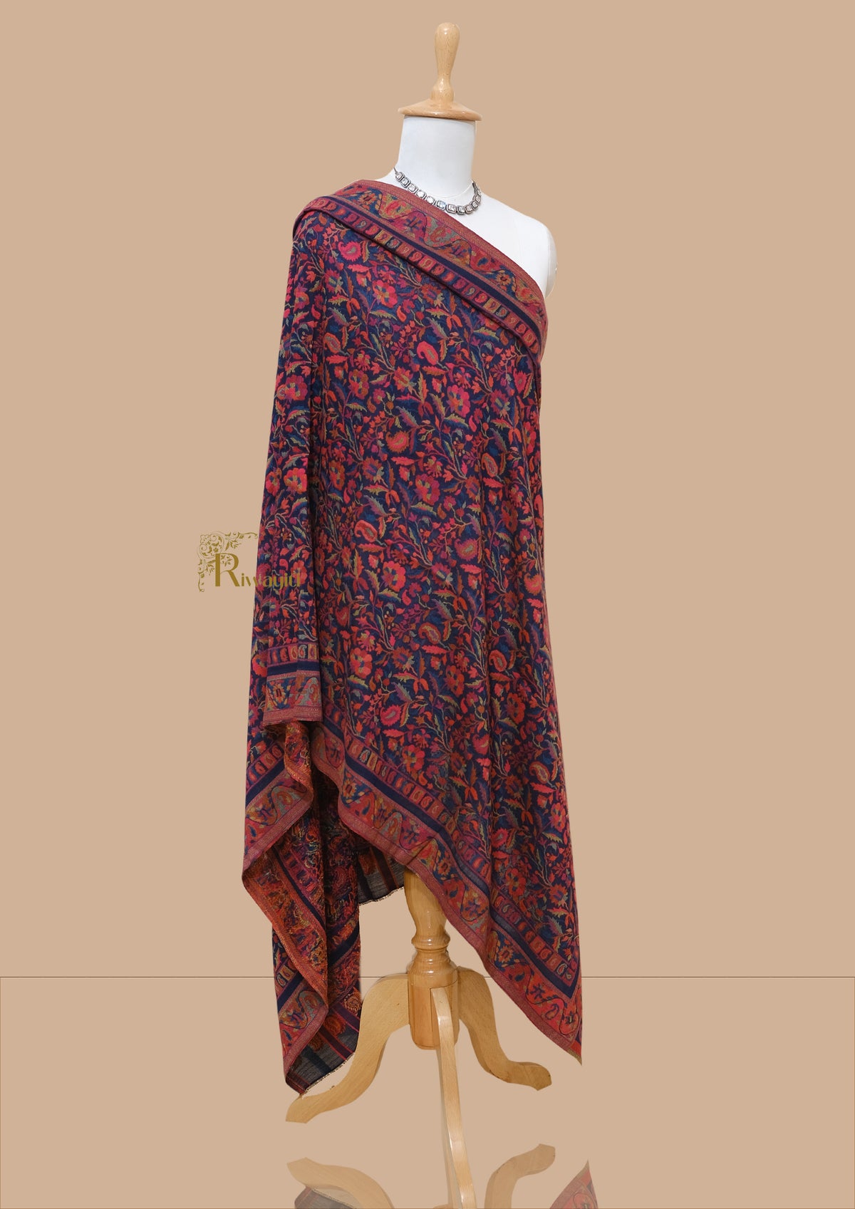 Riwayiti Women Kaani Shawl, Fine Wool