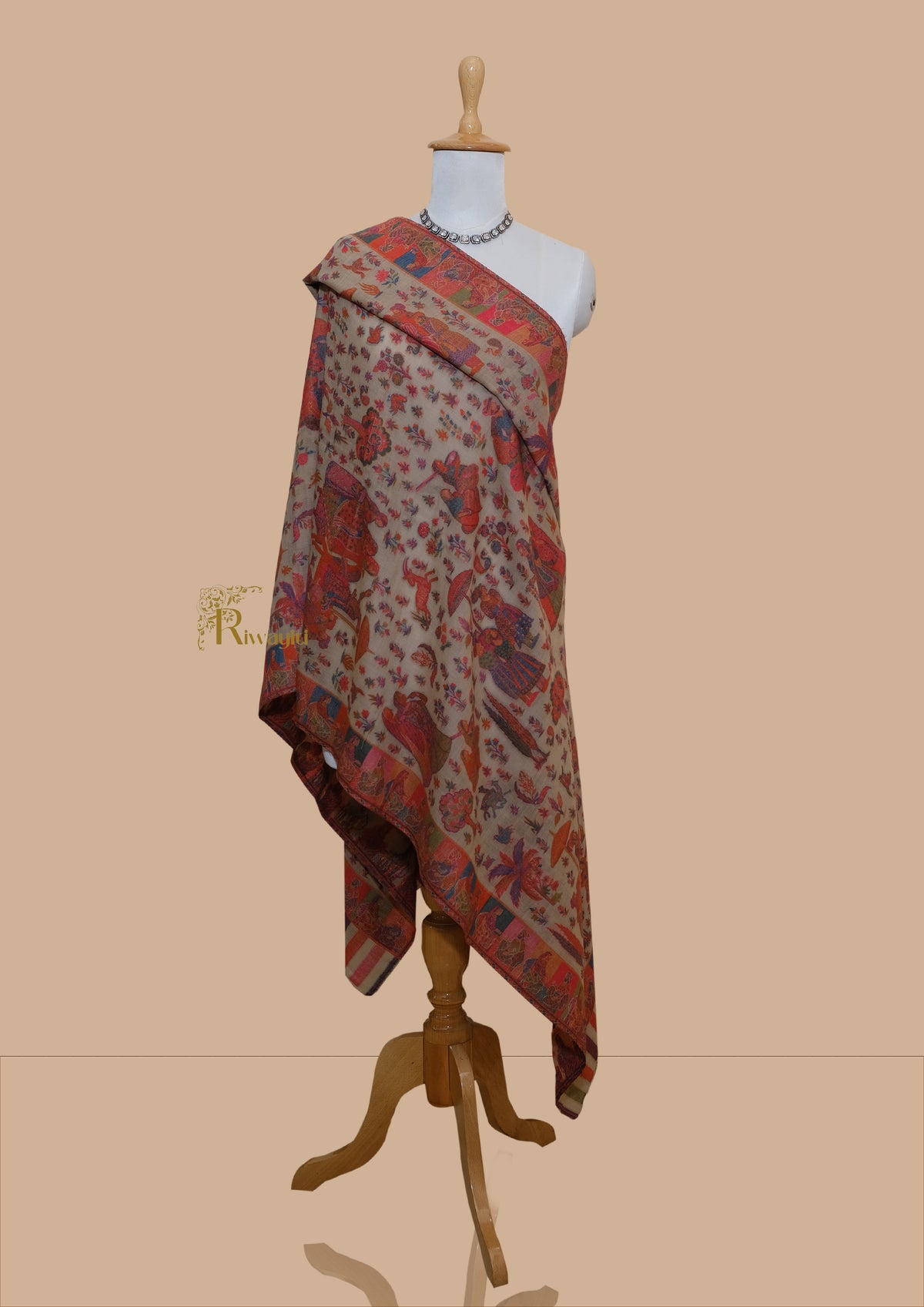 Riwayiti Women Figure Kaani Shawl, Fine Wool